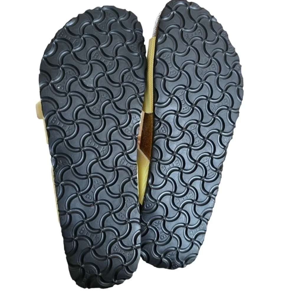 Birkenstock Birki's Aziza Two Strap Sandal
Slides Pinstripe L9 M7 - Picture 6 of 7